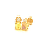 Aretes de ópalo con diamantes en oro amarillo 14kt.