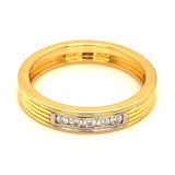 (LD) Banda para caballero con diamantes en oro amarillo 14kt. D-0.16CTS.