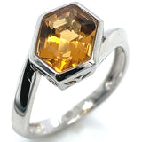 Anillo de cuarzo citrino en plata 925.