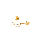 Aretes (perla) para bebés en oro amarillo 18kt.