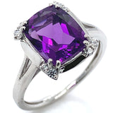 Anillo de amatista con circones en plata 925.