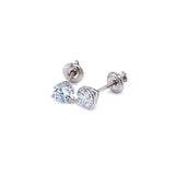 (LD) Aretes con diamantes de laboratorio en oro blanco 10kt.