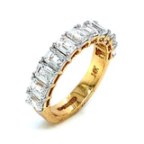 (LD) Banda con diamantes de laboratorio en oro amarillo 14k. D-2.60Cts.