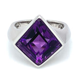Anillo de cuarzo amatista en plata 925.