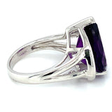 Anillo de cuarzo amatista en plata 925.