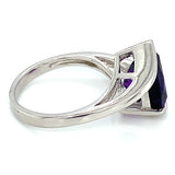 Anillo de cuarzo amatista en plata 925.