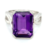 Anillo de cuarzo amatista en plata 925.