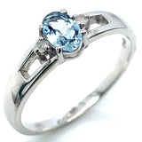Anillo de aguamarina con diamantes en plata 925