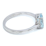 Anillo de  aguamarina con diamantes en plata 925