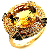 Anillo de citrino con diamantes en oro amarillo 14kt.