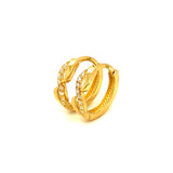 Huggies con circones en oro amarillo 10kt.