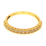 Anillo con circones en oro amarillo 10kt.