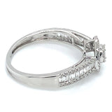 (MIA) Anillo con diamantes en oro blanco 18kt. D-0.40Cts.