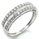 (MIA) Banda con diamantes en oro blanco 18kt. D-0.44Cts.