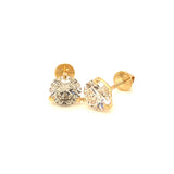 (LD) Aretes con diamantes de laboratorio en oro amarillo 10kt.