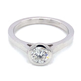 (LD) Anillo con diamante de laboratorio en oro blanco 14kt. D-1.17CTS.