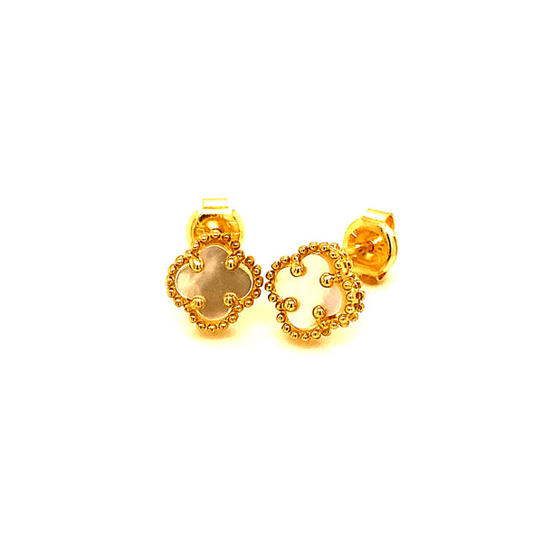 Aretes (trébol blanco nacar) en oro amarillo 10kt.