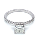 (LD) Anillo con diamantes de laboratorio en oro blanco 14kt. D-1.32CTS.