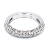 (LD) Banda con diamantes de laboratorio en oro blanco 14kt. D-0.70CTS.