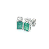 Aretes de esmeraldas con diamantes en oro blanco 14kt. E-1.14CTS. D-0.06CTS.