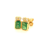 Aretes de esmeraldas con diamantes en oro amarillo 14kt. E-1.05CTS. D-0.07CTS.