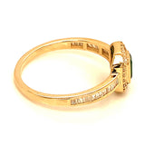 Anillo de esmeralda con diamantes en oro amarillo 14kt. E-0.48CTS. D-0.31CTS.
