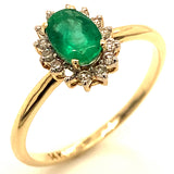 Anillo de esmeralda con diamantes en oro amarillo 14kt. E-0.64CTS. D-0.11CTS.