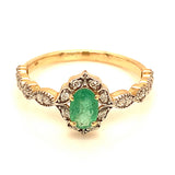 Anillo de esmeralda con diamantes en oro amarillo 14kt. E-0.40CTS. D-0.16CTS.