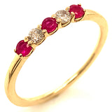 Anillo con rubí y diamantes en oro amarillo 14KT