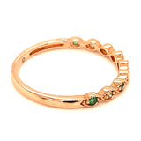 Anillo de esmeraldas con diamantes en oro rosado 14kt. EM-0.08CTS. D-0.06CTS.