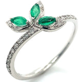 Anillo de esmeraldas con diamantes en oro blanco 14kt. EM-0.25CTS. D-0.10CTS.
