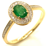 Anillo de esmeralda con diamantes en oro amarillo 10kt. EM-0.45CTS. D-0.05CTS.