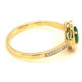 Anillo de esmeralda con diamantes en oro amarillo 10kt. EM-0.45CTS. D-0.05CTS.