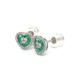 Aretes de esmeraldas con diamantes en oro blanco 14kt. EM-0.33CTS. D-0.25CTS.