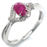 Anillo con rubí y diamantes en oro blanco 14KT