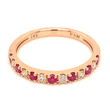 Anillo de rubíes con diamantes en oro rosado 14kt. R-0.20CTS. D-0.17CTS.