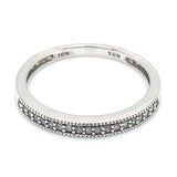 (SOFIA) Banda con diamantes en oro blanco 10kt. D-0.10CTS.