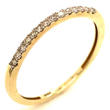 (SOFIA) Banda con diamantes en oro amarillo 10kt. D-0.20CTS.