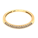 (SOFIA) Banda con diamantes en oro amarillo 10kt. D-0.20CTS.