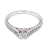(MIA) Anillo con diamantes en oro blanco 18kt. D-0.50CTS.
