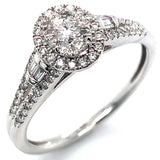 (SOFIA) Anillo con diamantes en oro blanco 10kt. D-0.35CTS.