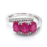 Anillo con rubí de laboratorio en plata 925