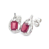 Aretes con rubí de laboratorio en plata 925