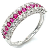 Anillo con rubí y diamantes en oro blanco 18KT