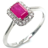 Anillo con rubí y diamantes en oro blanco 18KT