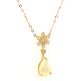 Collar con ópalo y diamantes en oro amarillo 10kt. 46CM