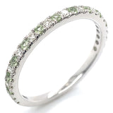 Anillo con peridoto y diamantes en oro blanco 10kt
