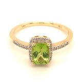 Anillo con peridoto y diamantes en oro amarillo 14kt