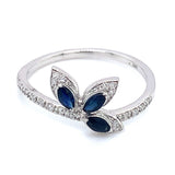 Anillo con zafiro y diamantes en oro blanco 14KT