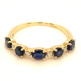 Anillo con zafiro y diamantes en oro amarillo 14KT